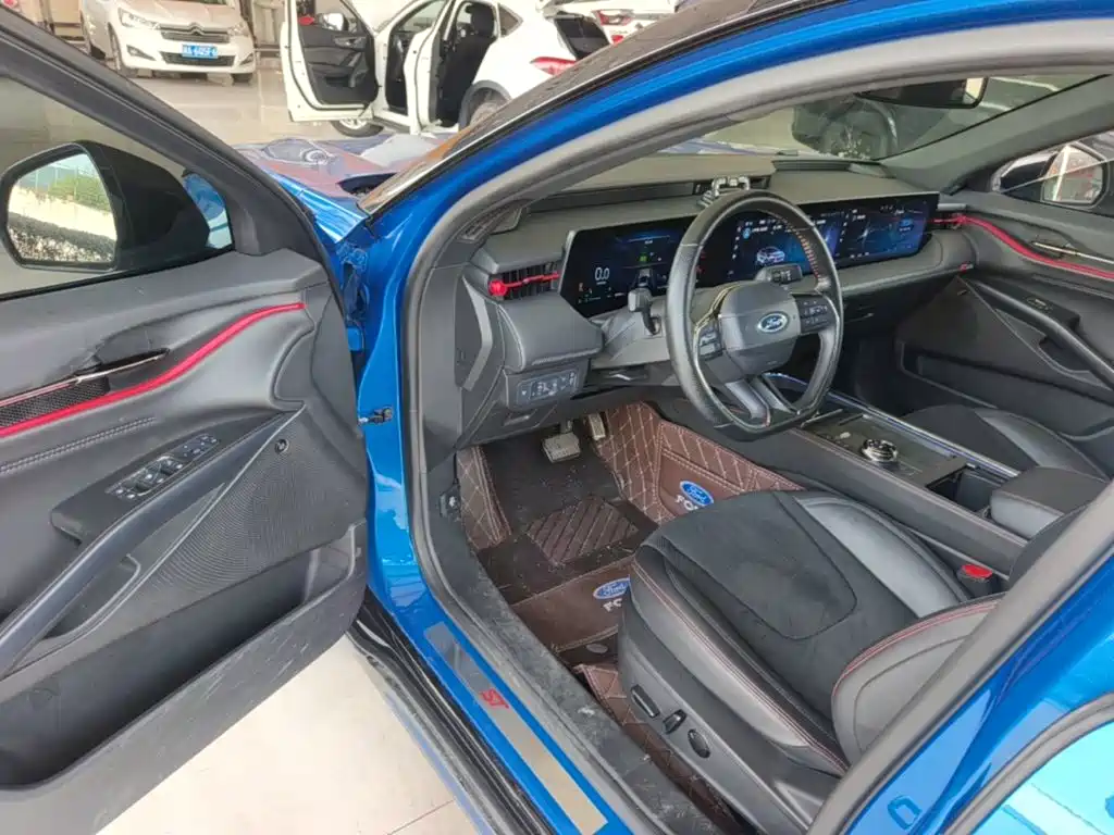 Ford Evos — миниатюра 16