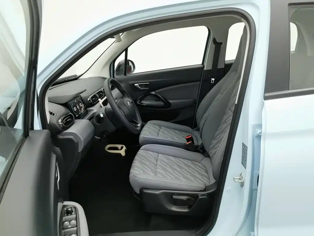Leapmotor Leapmotor T03 — миниатюра 10