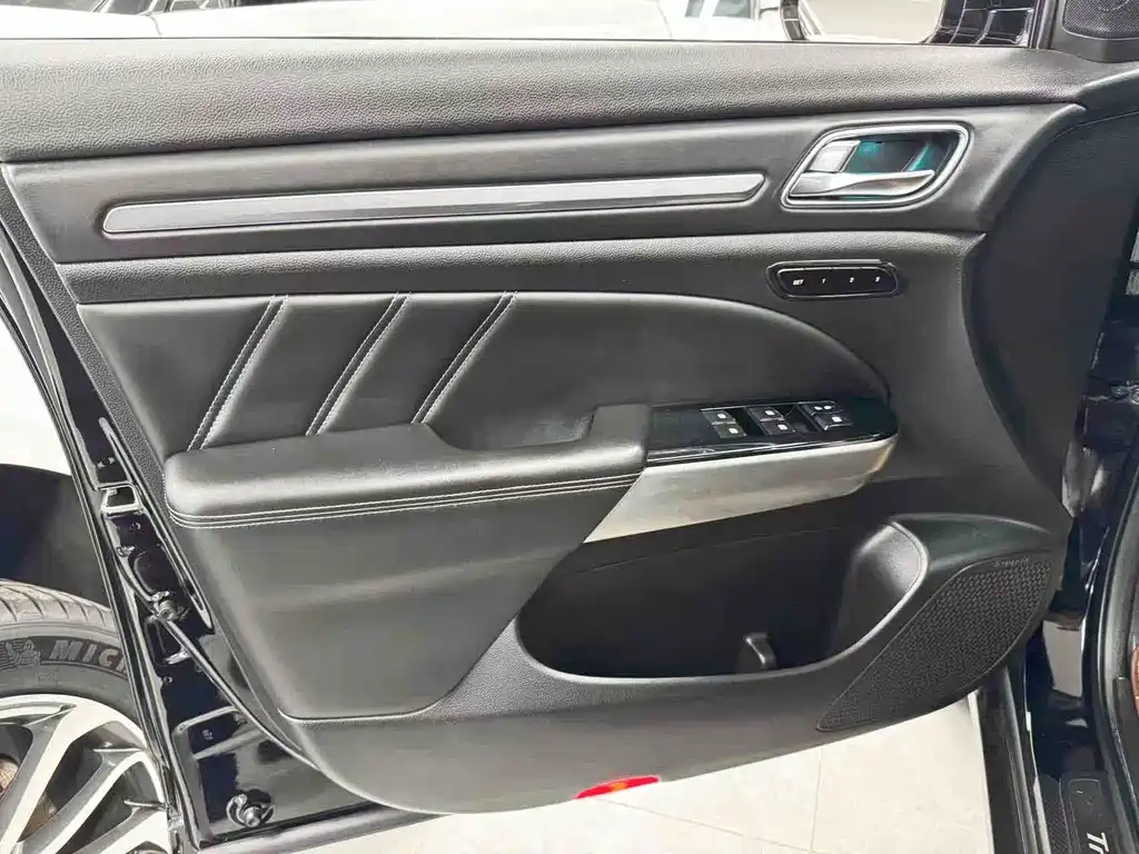 GAC Motor Trumpchi GS8 — миниатюра 12
