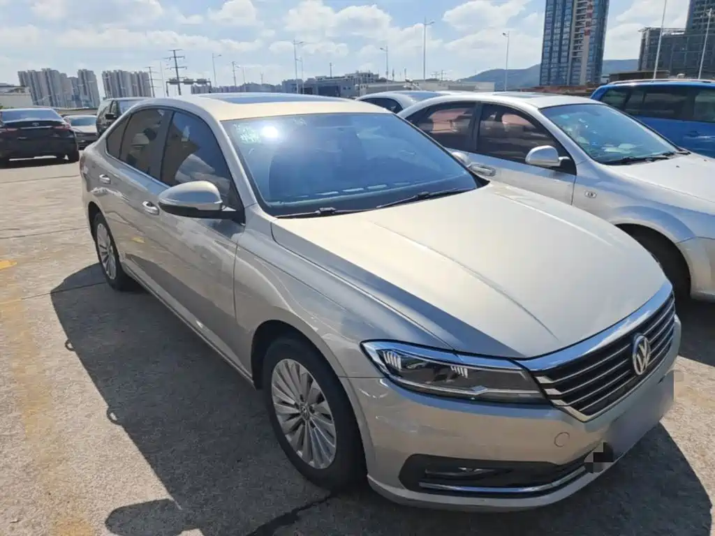 Volkswagen Lavida — миниатюра 4