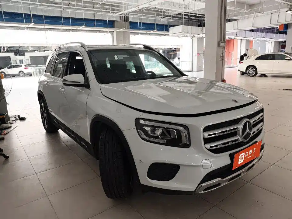 Mercedes-Benz GLB — миниатюра 2