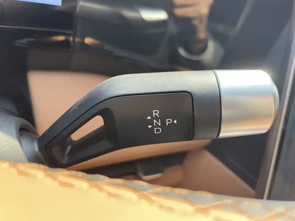 GEELY GALAXY GALAXY L7