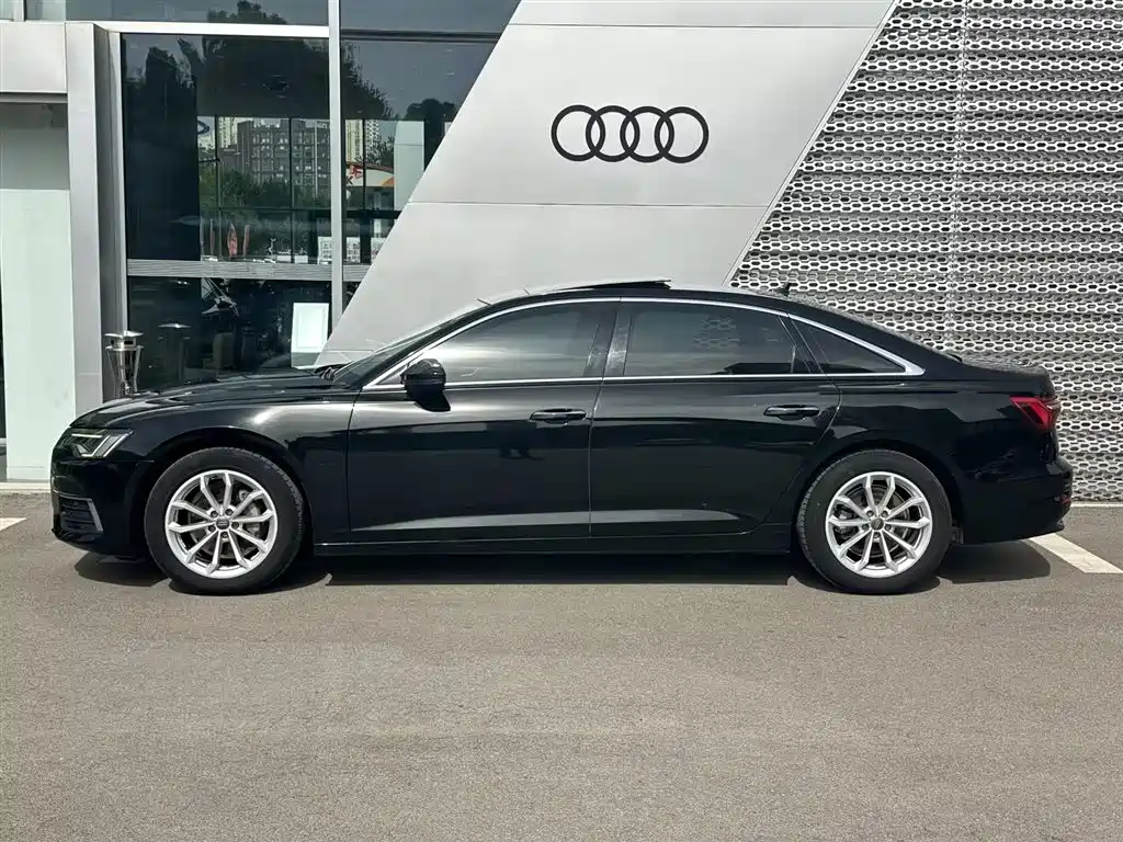Audi A6L 2019 40 TFSI Luxury