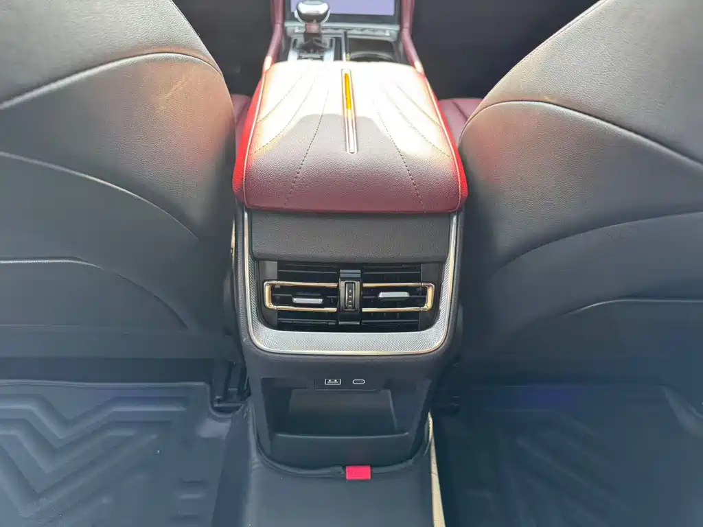 Hongqi Hongqi H5 — миниатюра 18