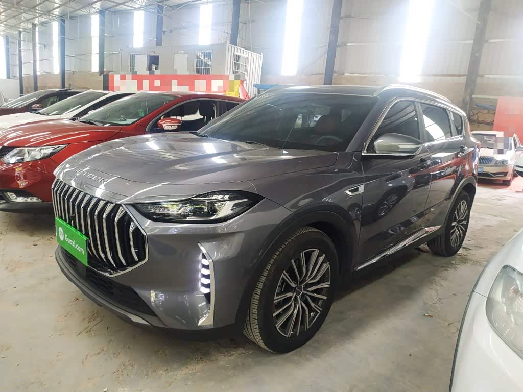 Jetour Jetour X70 PLUS 1.5 л 2023 г. Серебристо-серый, пробег 40199 км