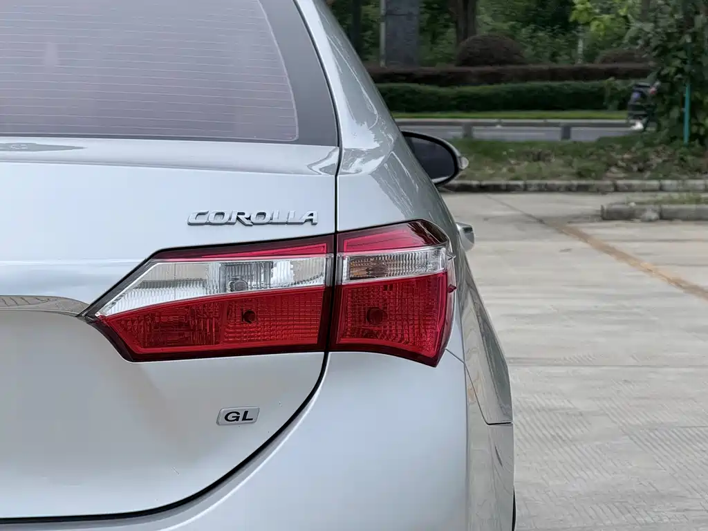 Toyota Corolla — миниатюра 17