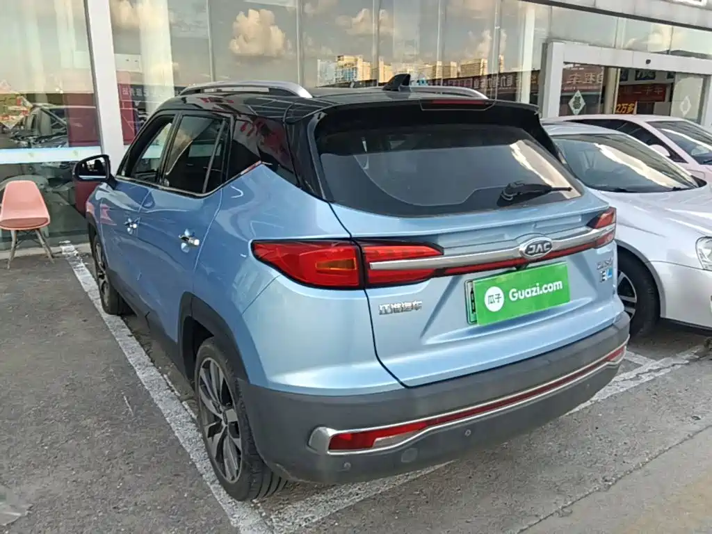 JAC JAC iEVS4 — миниатюра 5