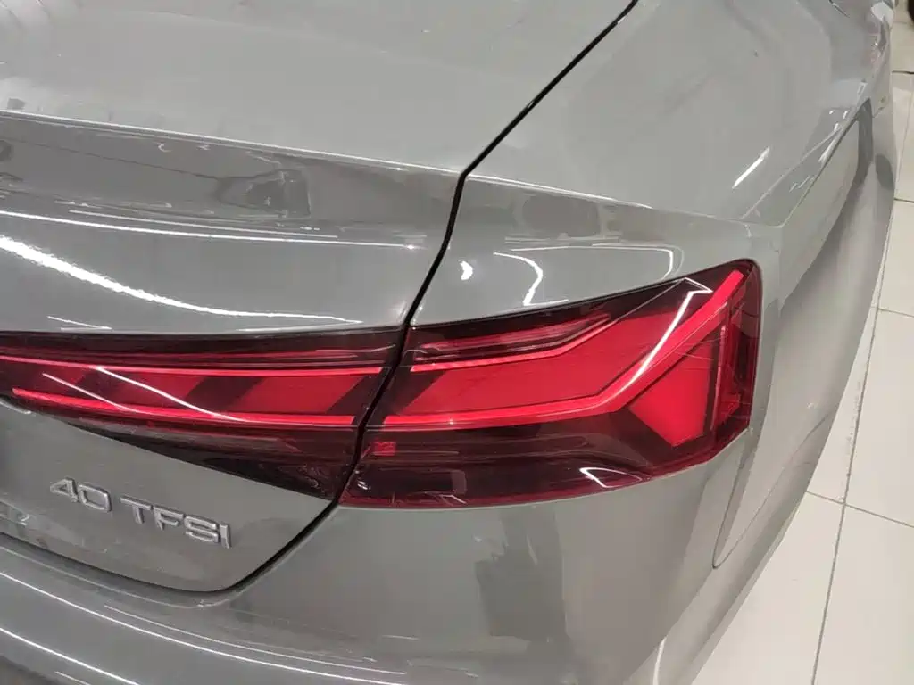 Audi A5 (Import) — миниатюра 8