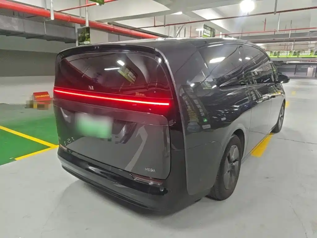 Li Auto Li MEGA — миниатюра 7