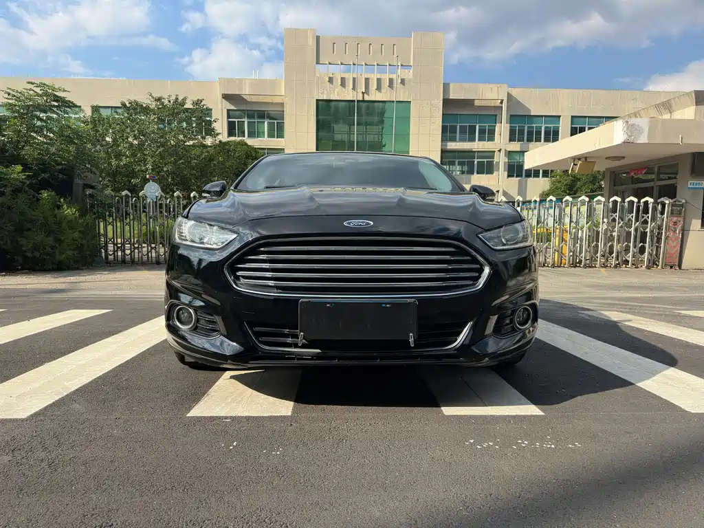 Ford Mondeo — миниатюра 2