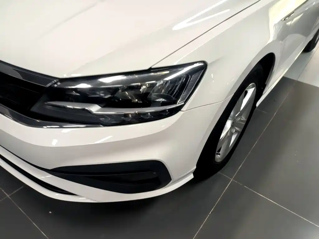 Volkswagen Lamando — миниатюра 24