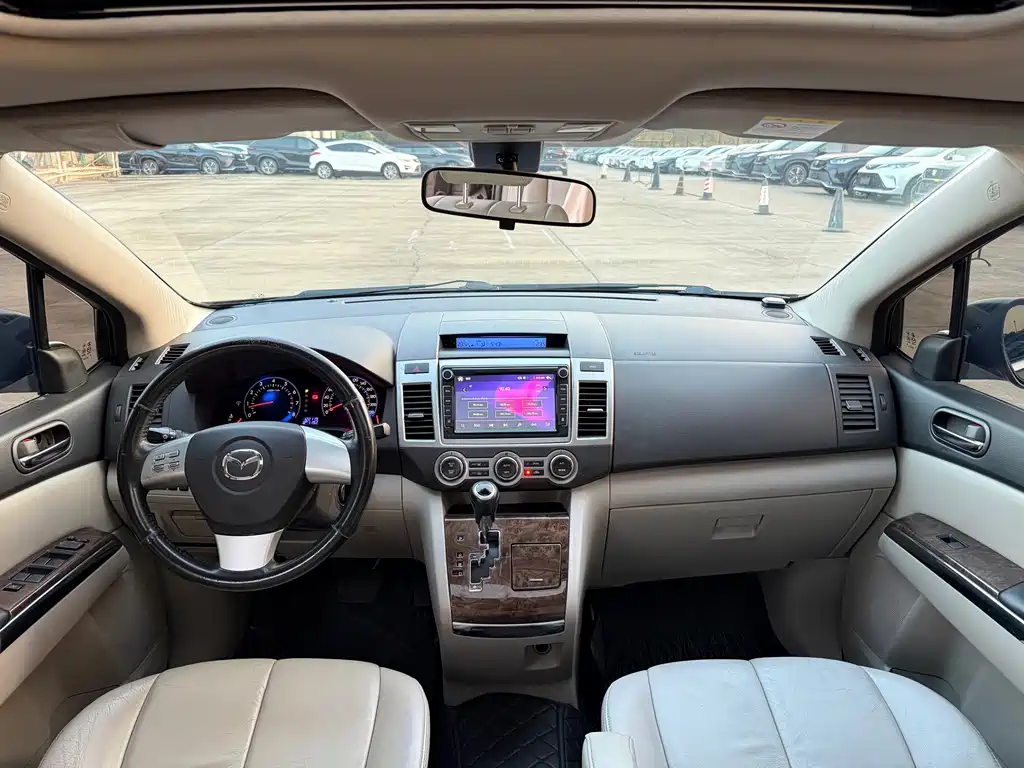 Mazda 8 — миниатюра 10