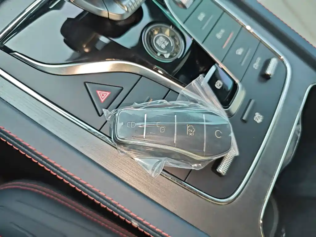 BYD Yuan Plus — миниатюра 9