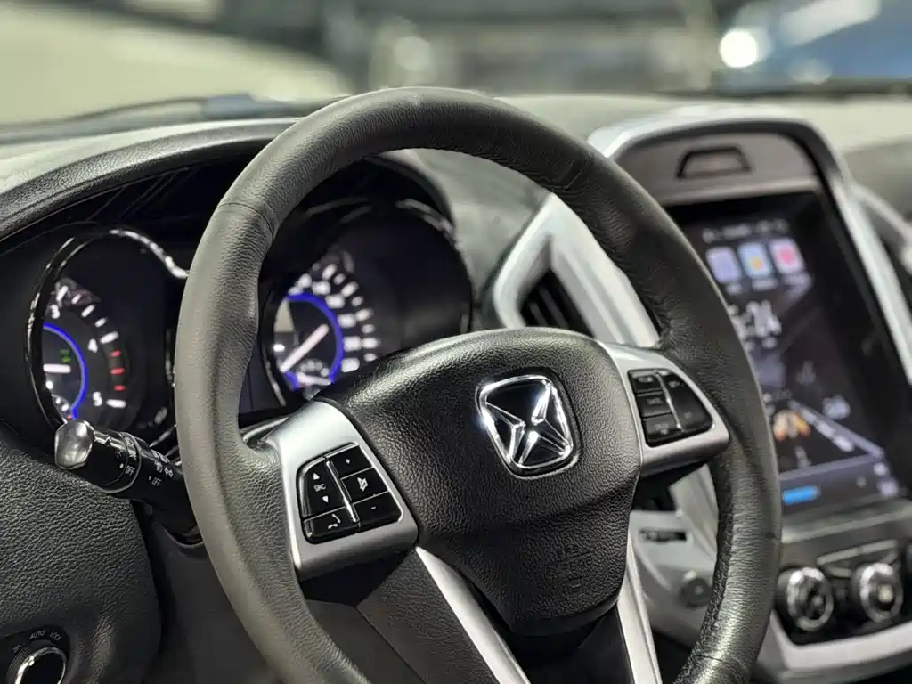 JMC Yusheng S350 — миниатюра 22
