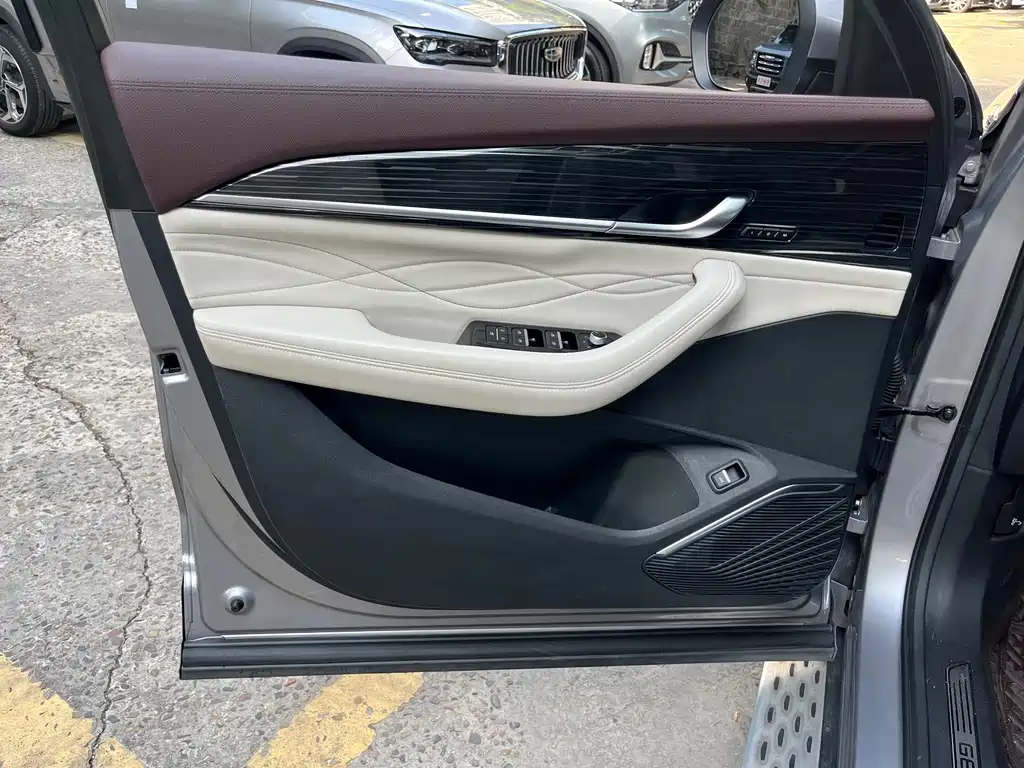 Geely Xingyue L — миниатюра 8