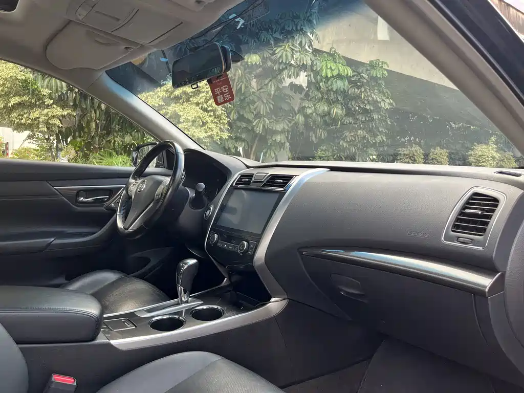 Nissan Teana — миниатюра 22
