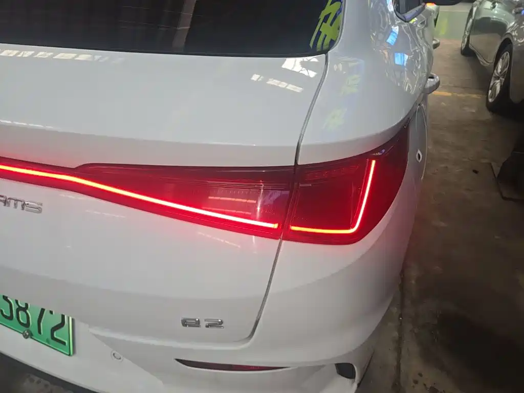 BYD e2 — миниатюра 8