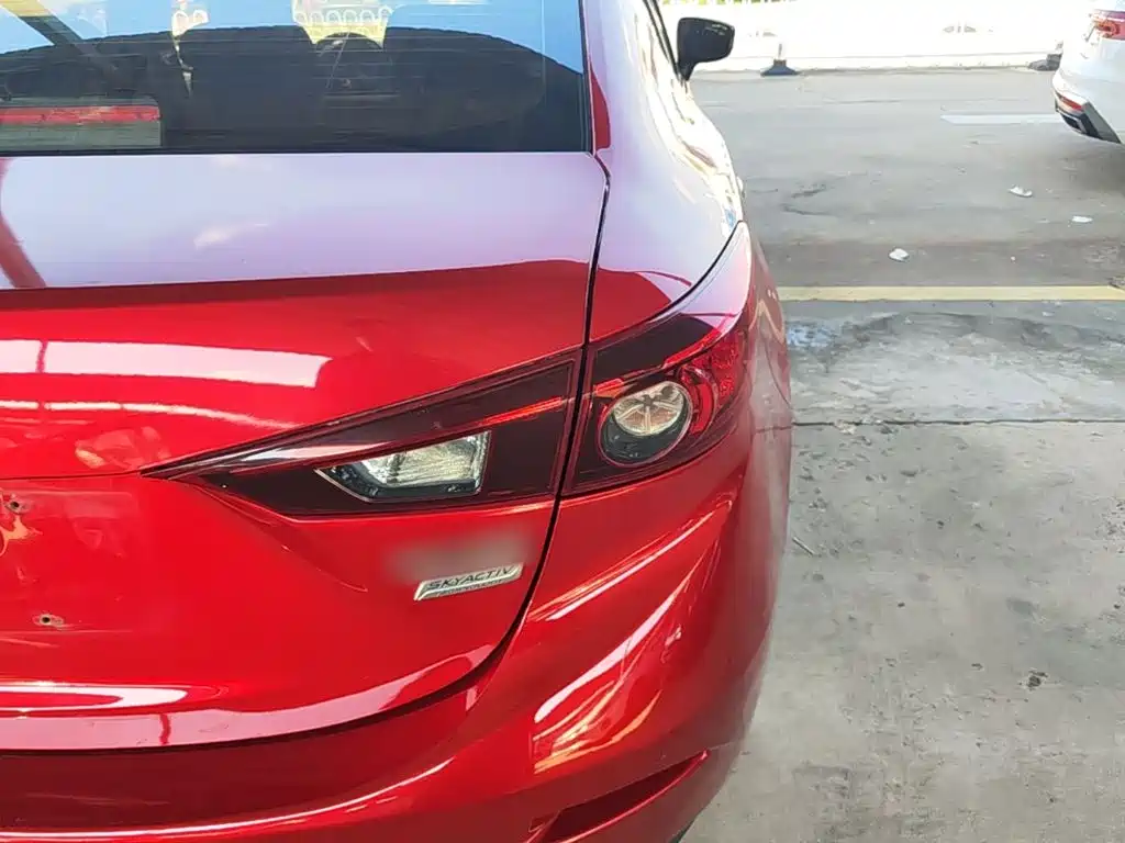 Mazda 3 Axela — миниатюра 8
