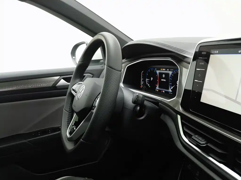 Volkswagen T-Roc — миниатюра 22