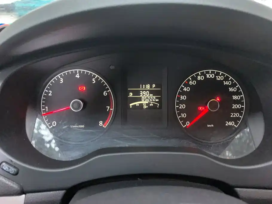 Volkswagen Sagitar — миниатюра 14