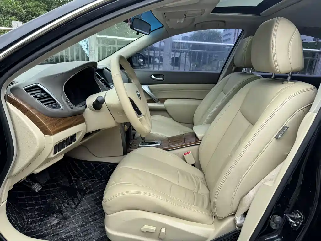 Nissan Altima 2011 2.5L XL-NAVI