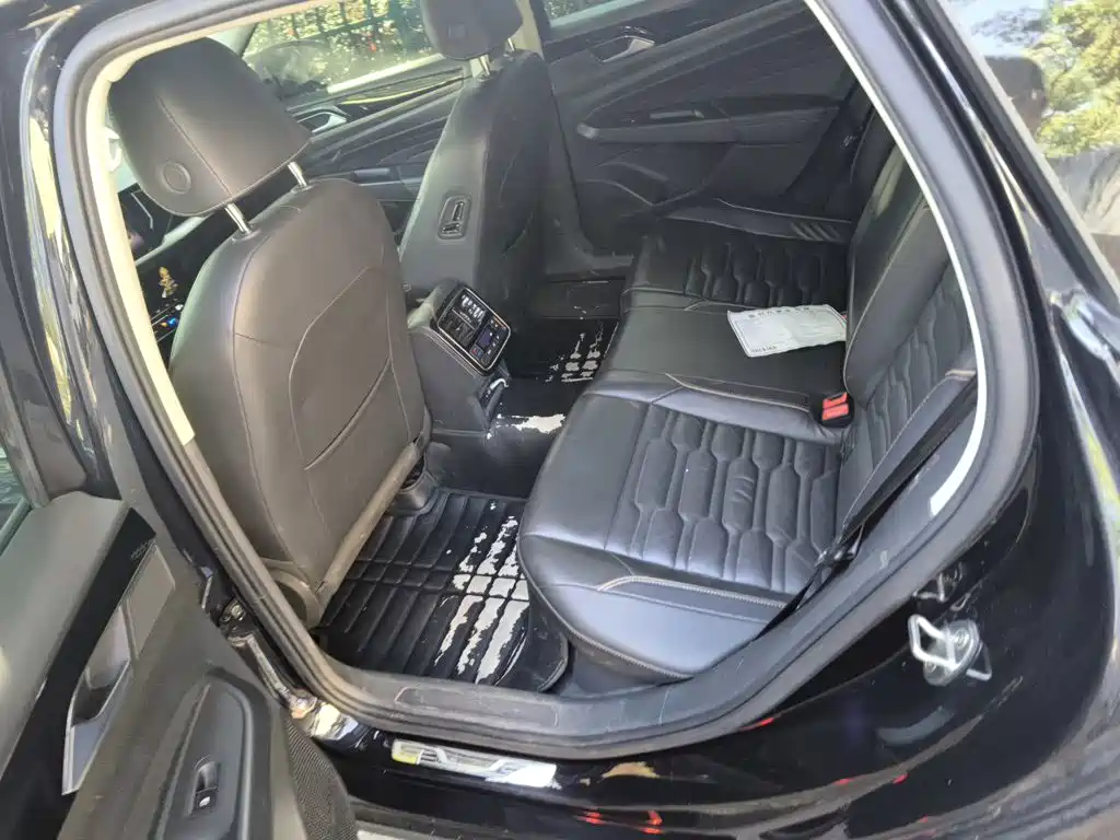 Volkswagen Passat — миниатюра 13