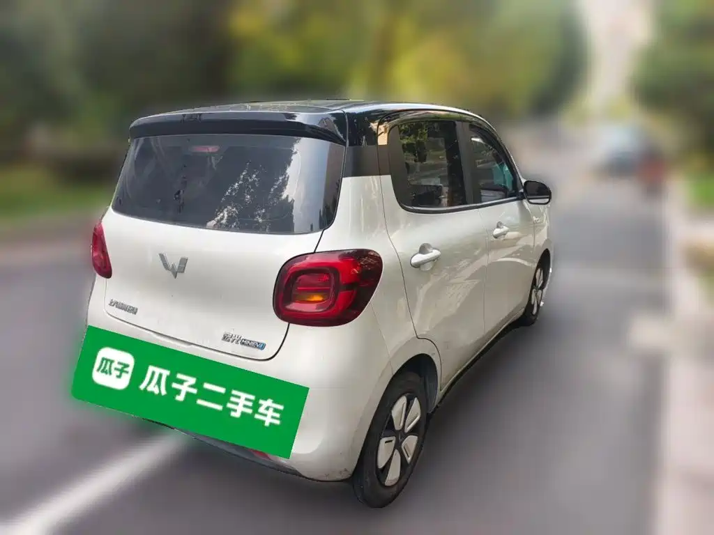 Wuling MINIEV — миниатюра 4