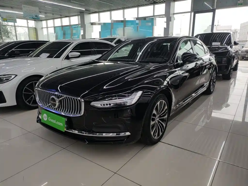 Volvo S90 2024