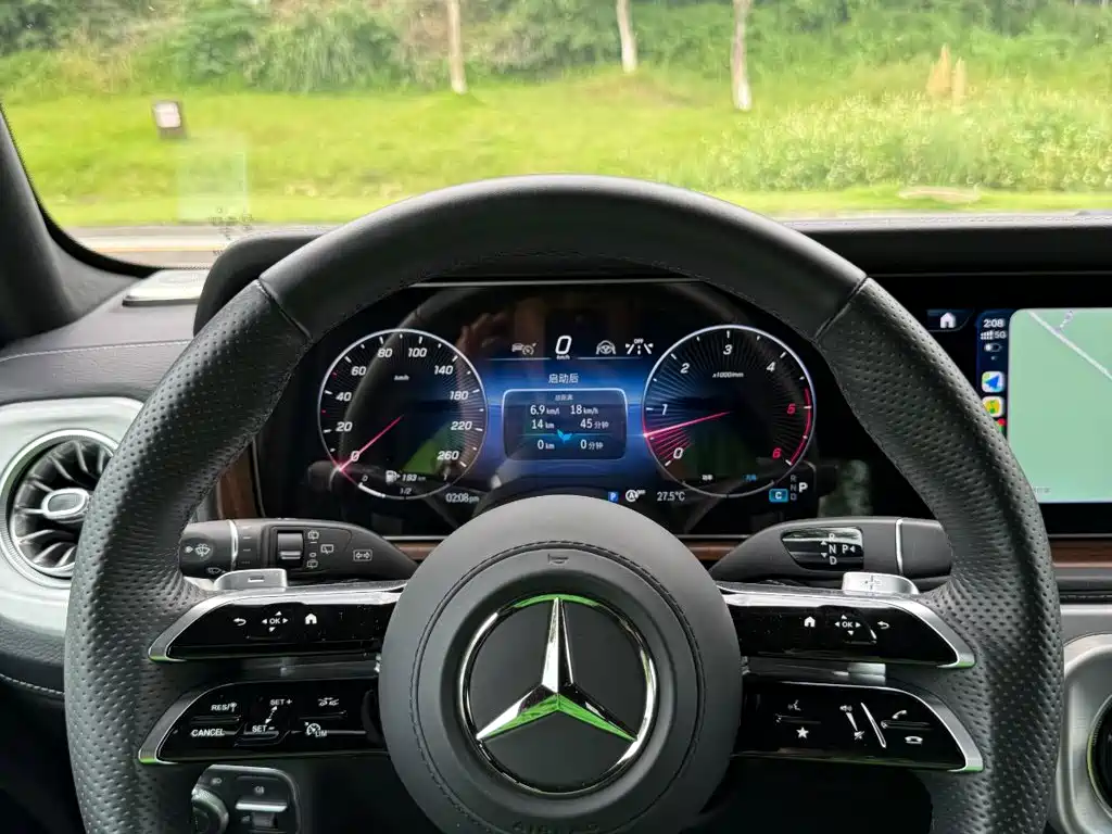 Mercedes-Benz G-Class — миниатюра 8