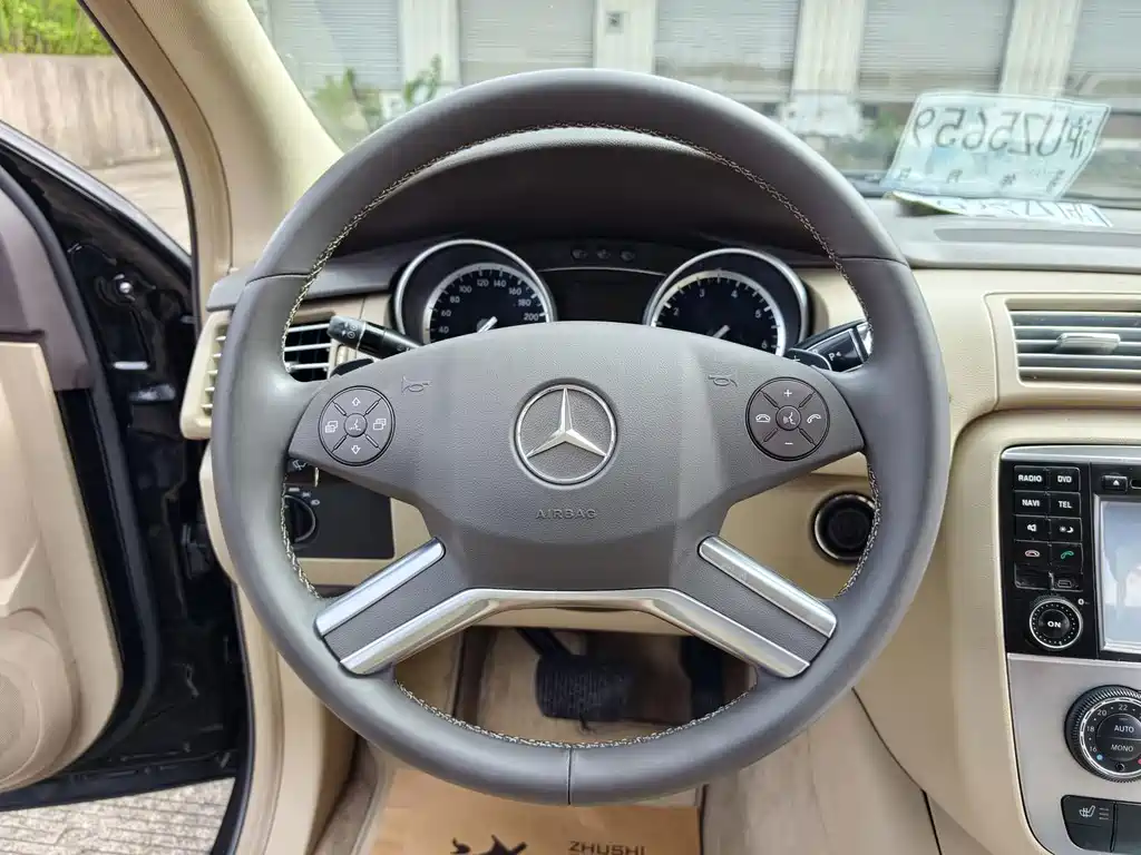 Mercedes-Benz R-Class — миниатюра 16