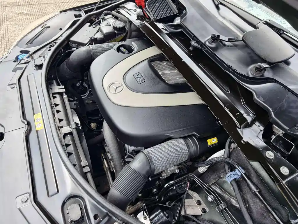 Mercedes-Benz R-Class — миниатюра 24