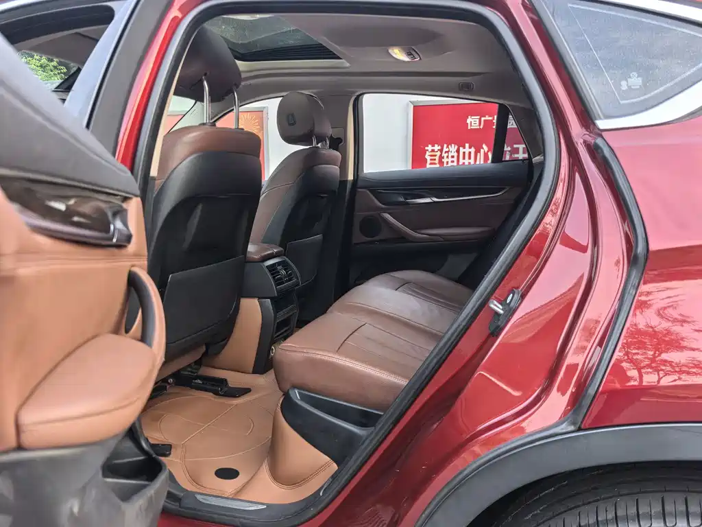 BMW X6 — миниатюра 6