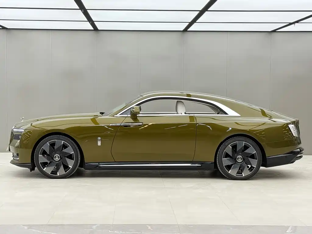 Rolls-Royce Phantom — миниатюра 3