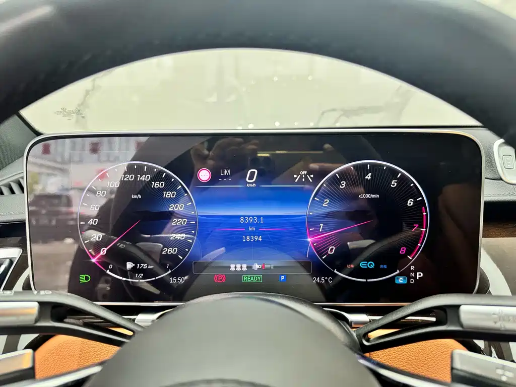 Mercedes-Benz S-Class — миниатюра 13