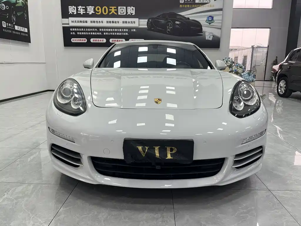 Porsche Panamera — миниатюра 2