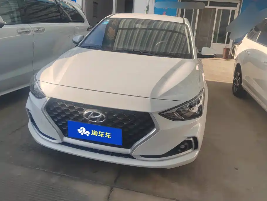 Hyundai Elantra — миниатюра 2