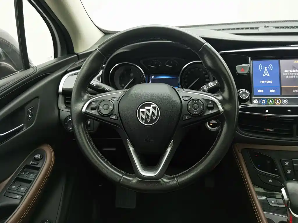Buick Envision Plus — миниатюра 11