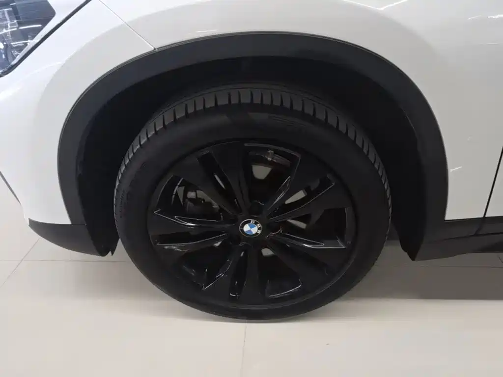 BMW X1 — миниатюра 23