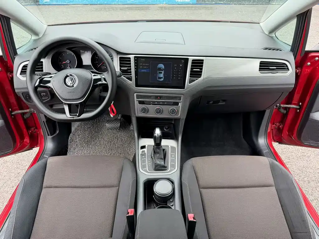 Volkswagen Golf Sportsvan — миниатюра 5