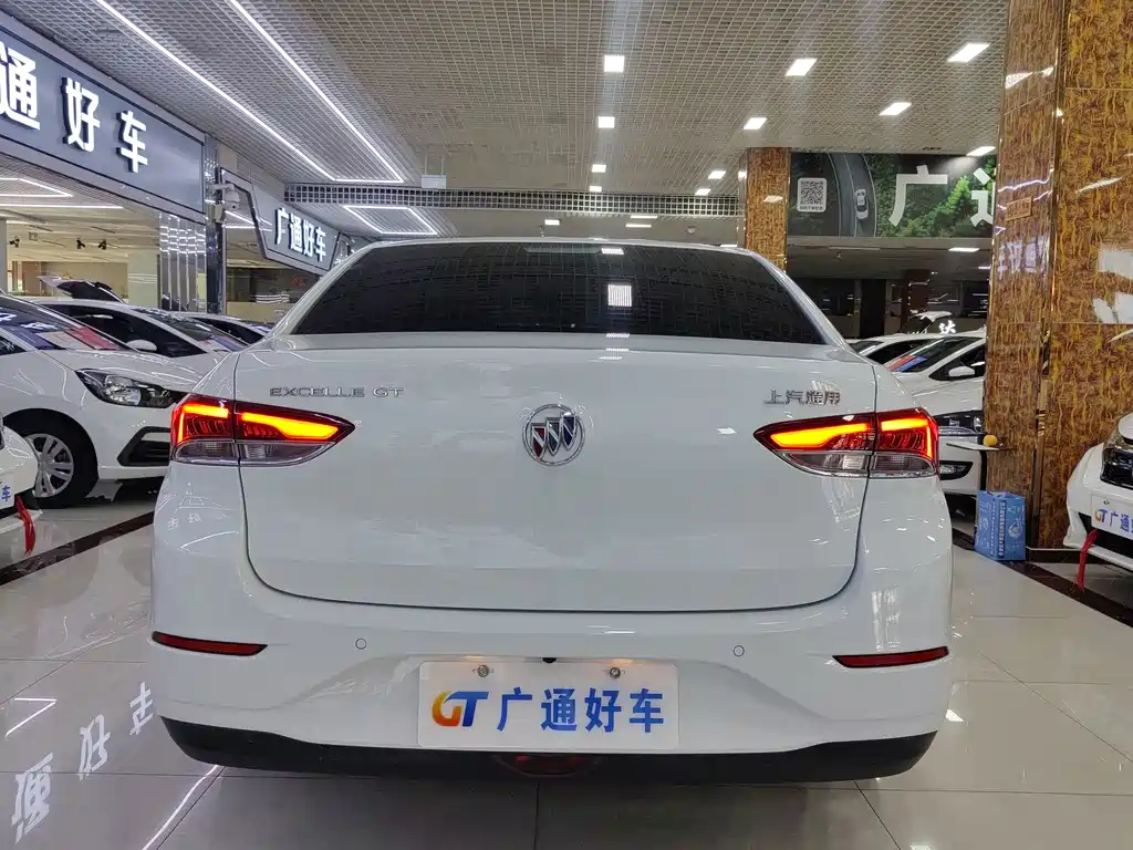 Buick Excelle — миниатюра 9
