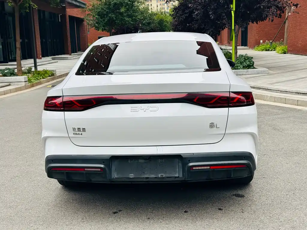 BYD Qin L — миниатюра 6
