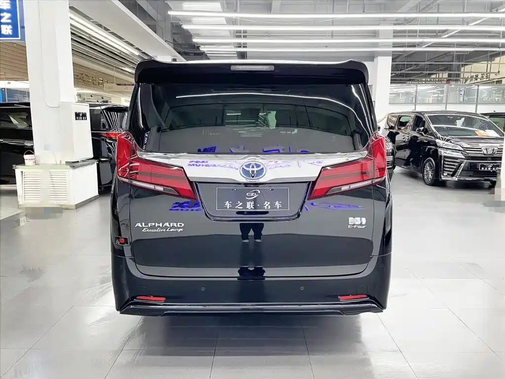 Toyota Alphard 2019 2.5L Luxury
