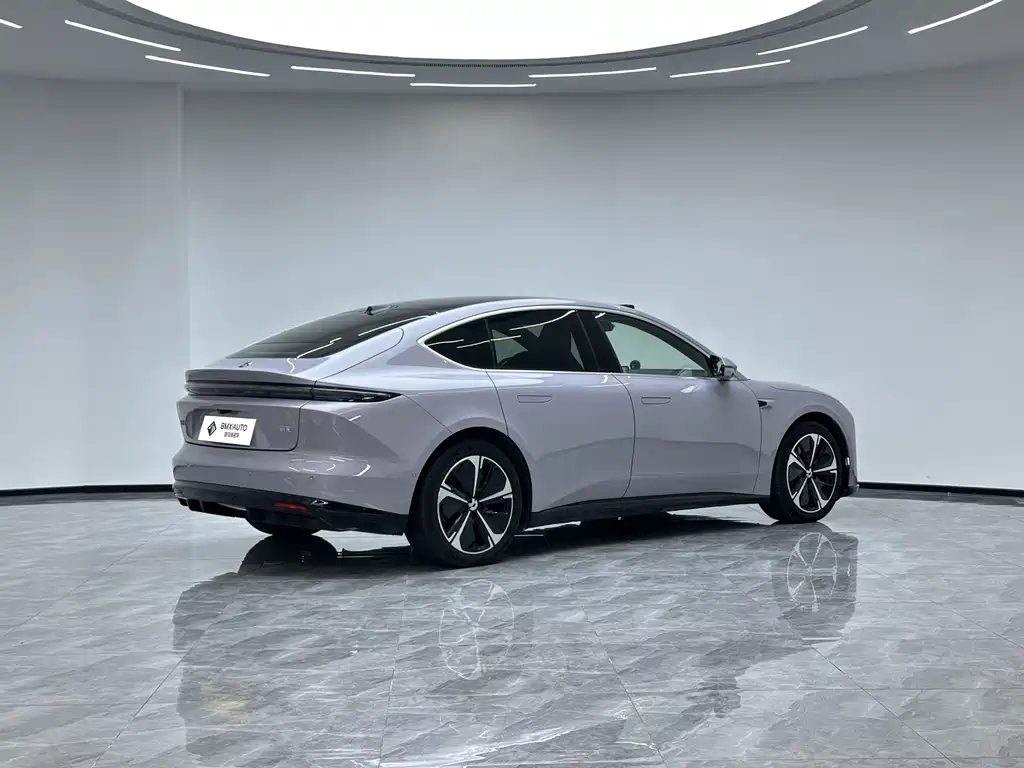 NIO ET5 — миниатюра 4