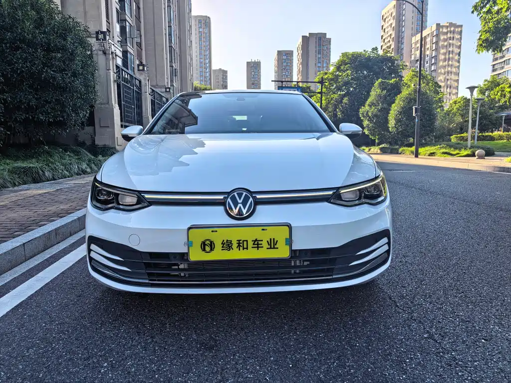 Volkswagen Golf — миниатюра 2