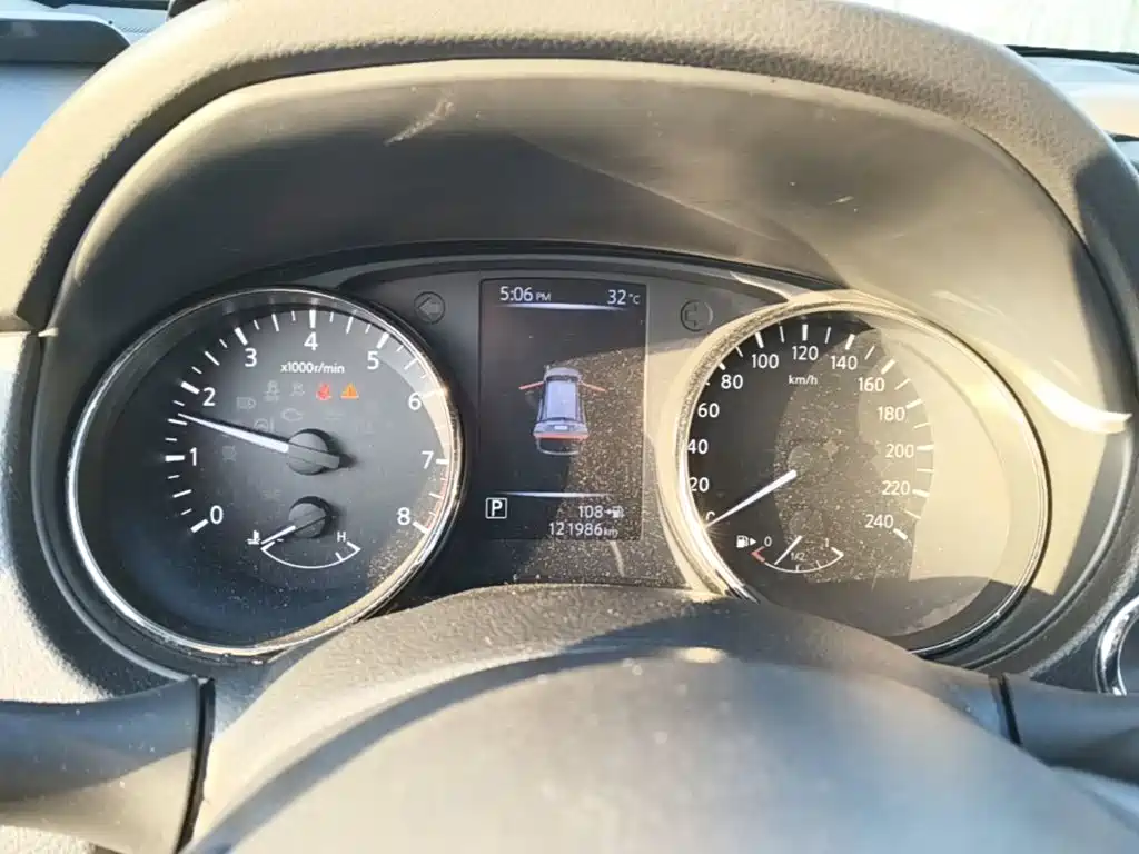 Nissan X-Trail — миниатюра 16