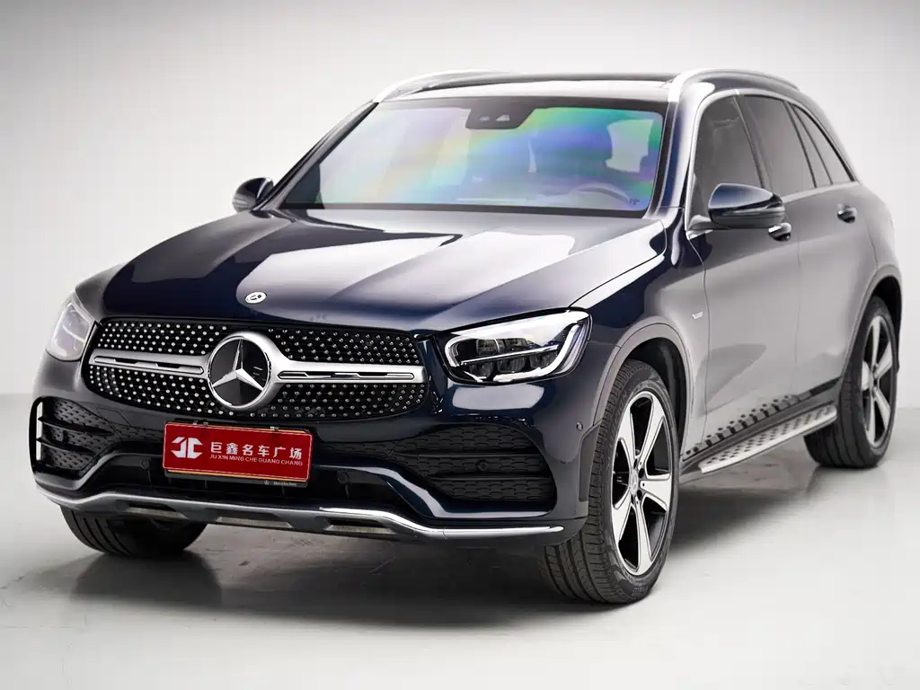 MERCEDES-BENZ GLC