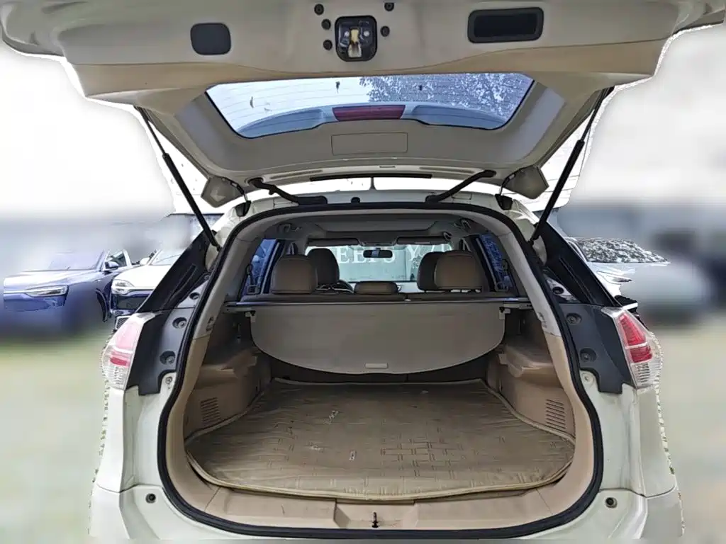 Nissan X-Trail — миниатюра 24