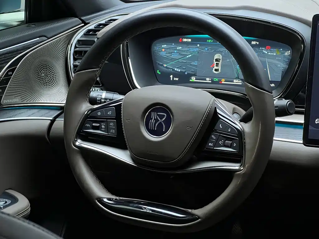 BYD Han — миниатюра 8
