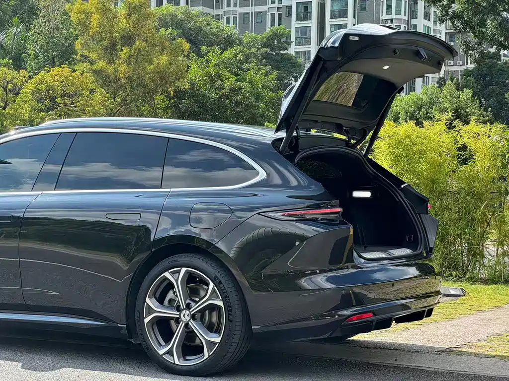 NIO ET5T — миниатюра 5