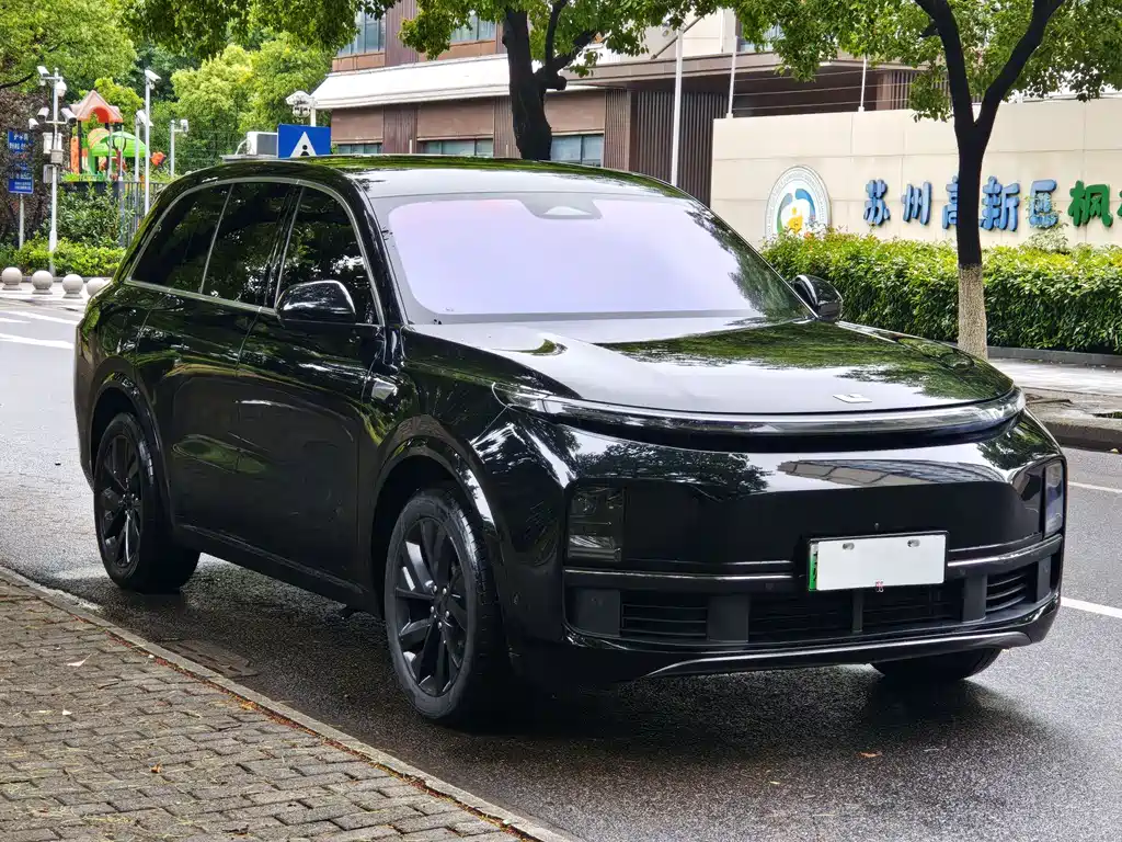 Li Auto L8 2023 Pro